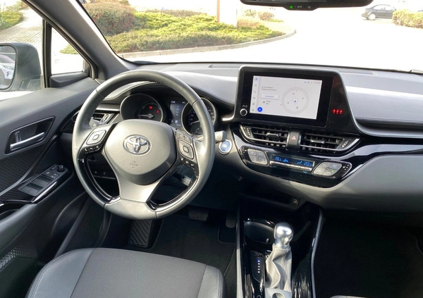 Toyota C-HR cena 127500 przebieg: 12775, rok produkcji 2023 z Kalisz małe 596